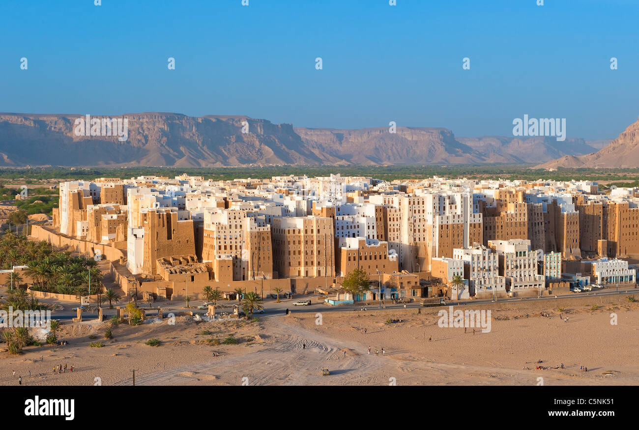 Panorama di Shibam, Hadhramaut provincia, Yemen Foto Stock