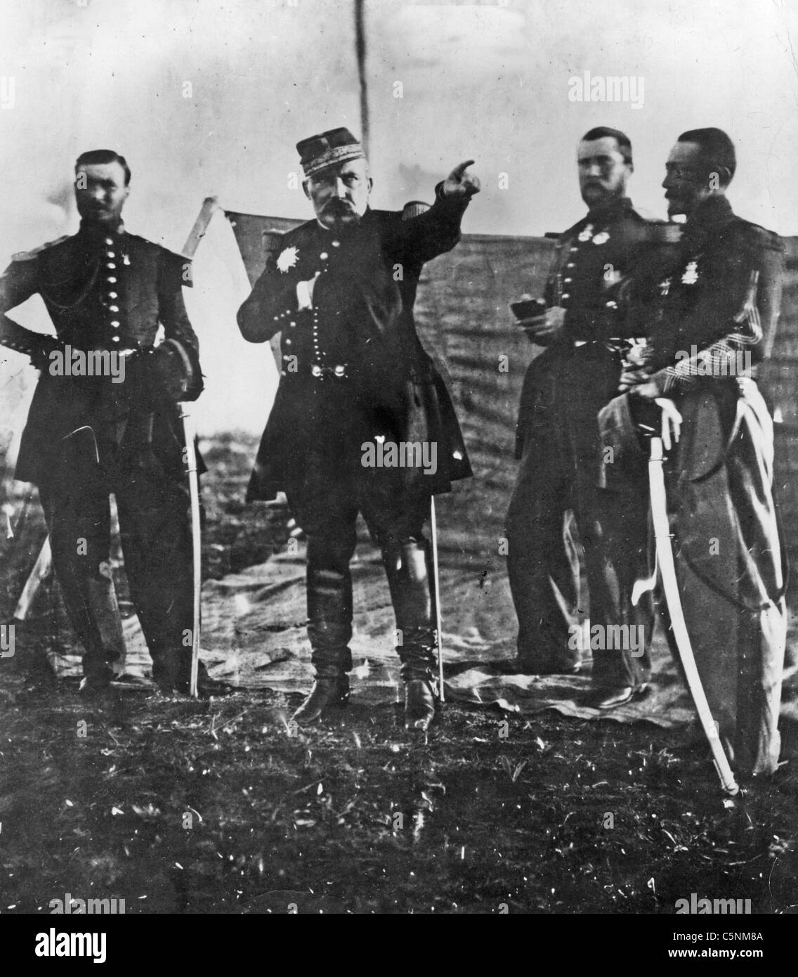 Guerra di Crimea (1853-1856) gruppo di ufficiali francesi. Foto Roger Fenton Foto Stock