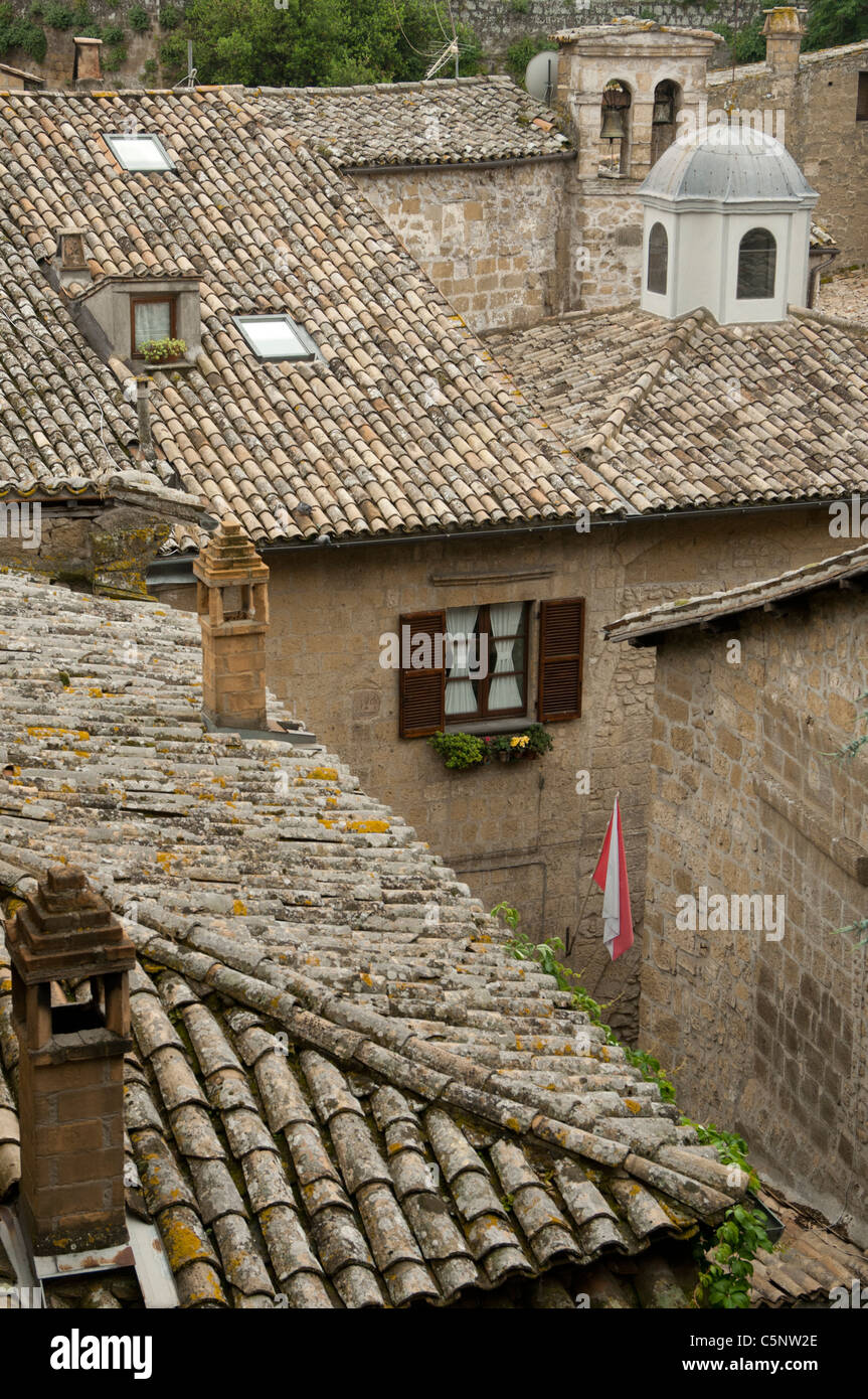 I tetti di terracotta in Orvieto, Umbria Foto Stock