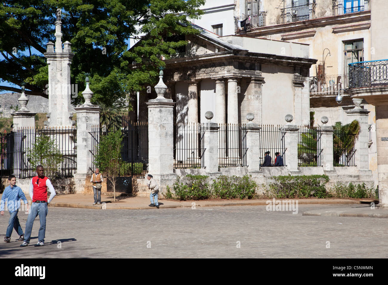 Cuba, La Habana. El Templete, segnando il punto in cui l'Avana è stata fondata nel 1599. Costruzione completata 1828. Foto Stock