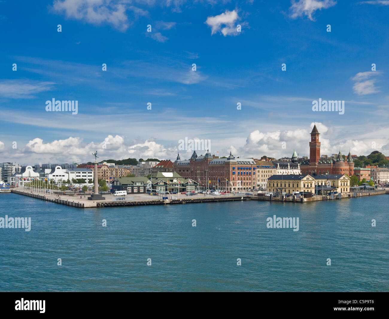 Vista Hamntorget, Dunker la Casa della Cultura e il Gotico guildhall, Helsingborg comune, Skane County, Scania in Svezia Foto Stock