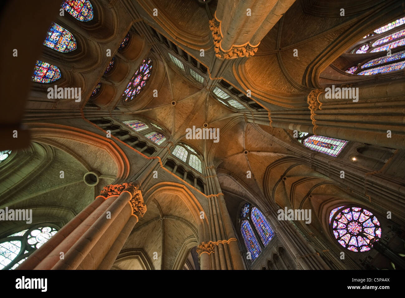 Cattedrale di Reims vista interna withc Foto Stock