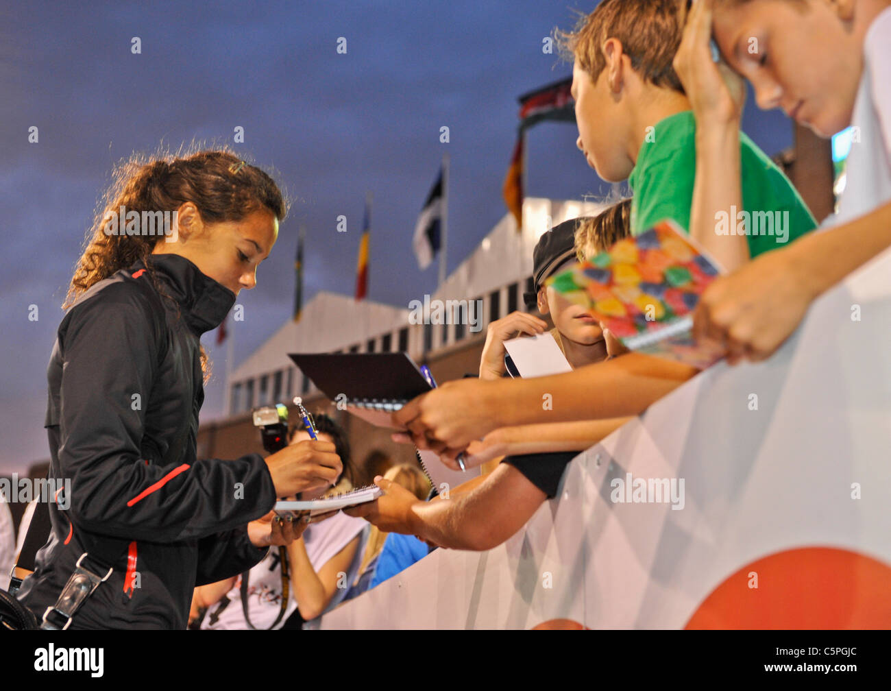 Stoccolma 2011 07 29 DN-galan Diamond League - Angelica Bengtsson SWE , Swedens rising star in caso Pole Vault, scrive auto Foto Stock