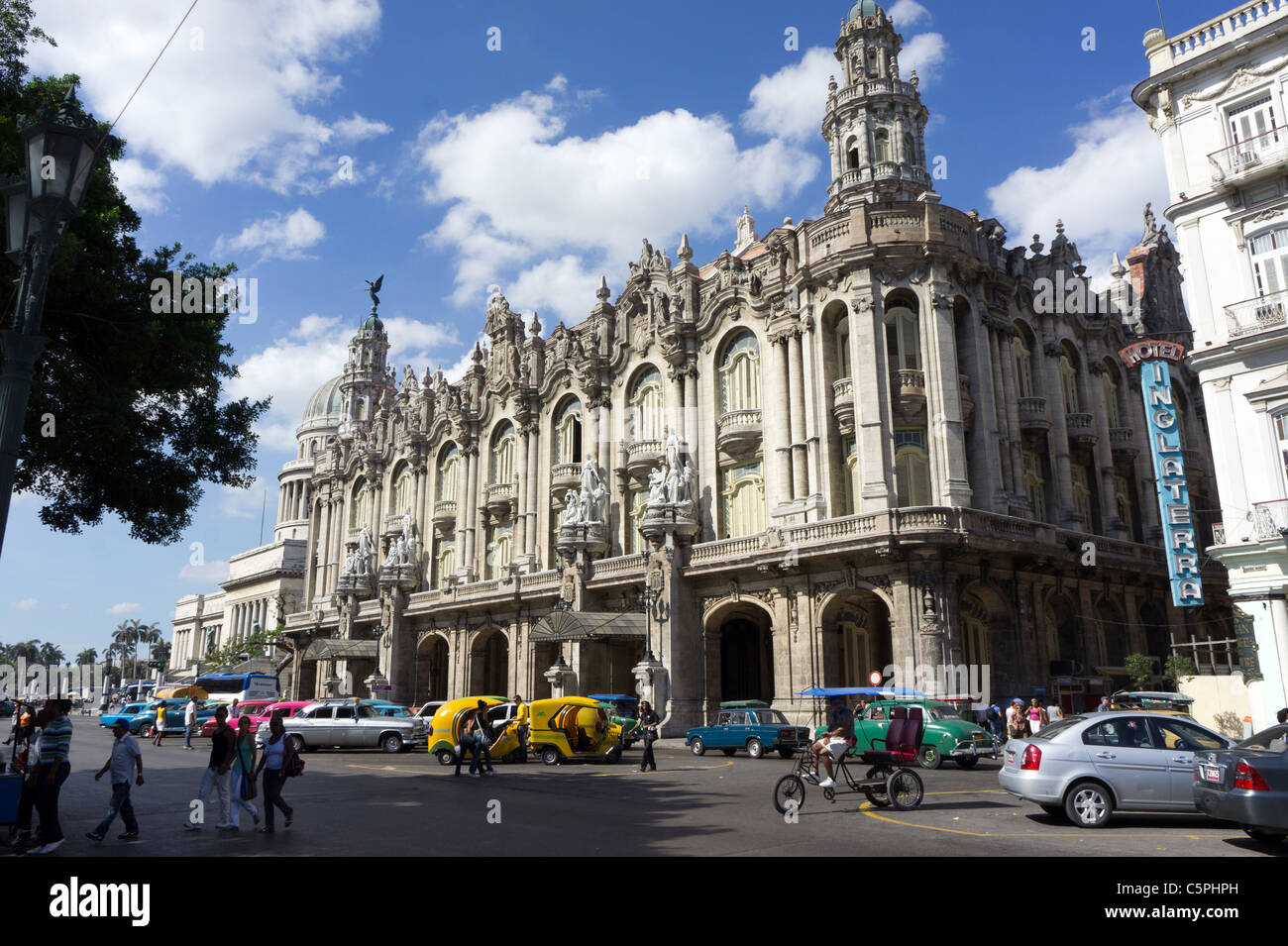 Il Grande Teatro di Havana (Gran Teatro de La Habana), Palacio del Centro Gallego, Havana, Cuba Foto Stock