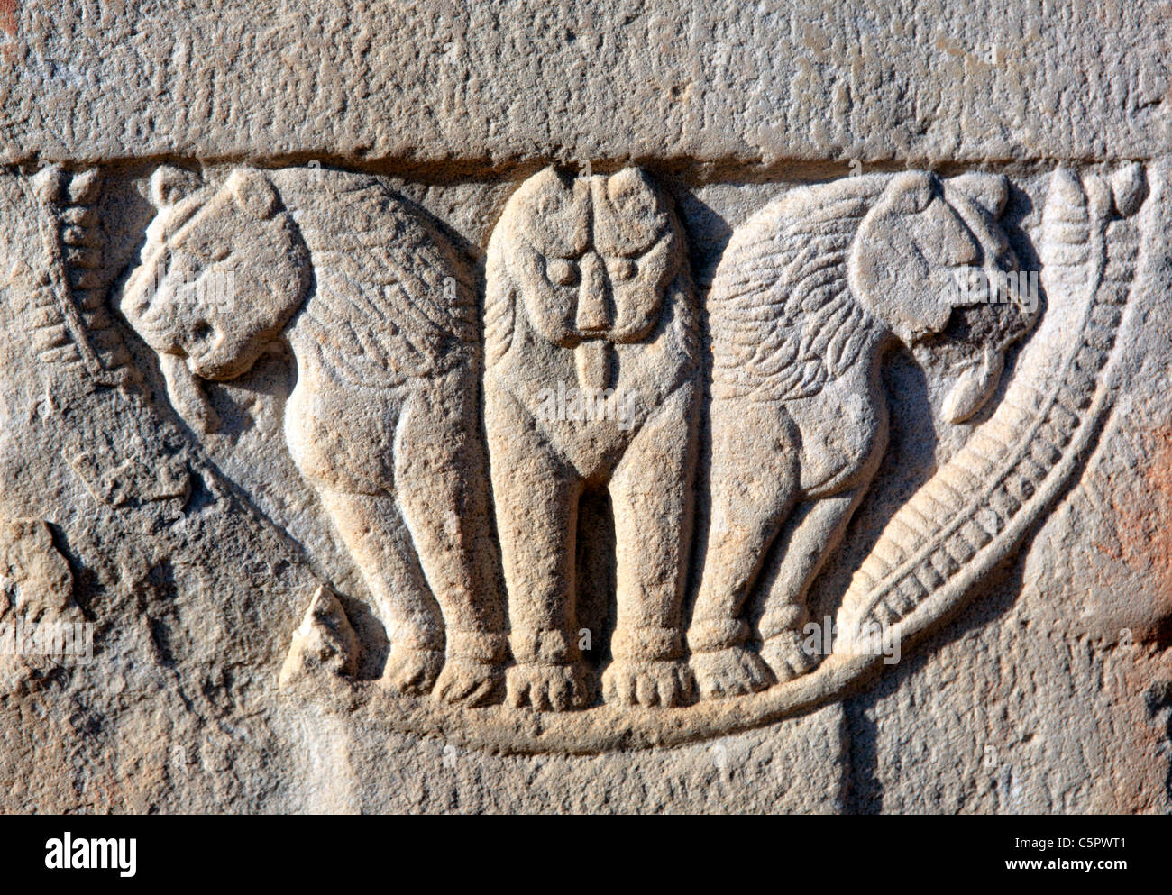 Monumenti buddisti: stupa 3 (II secolo a.C.), il sito Patrimonio Mondiale dell'UNESCO, Sanchi, India Foto Stock