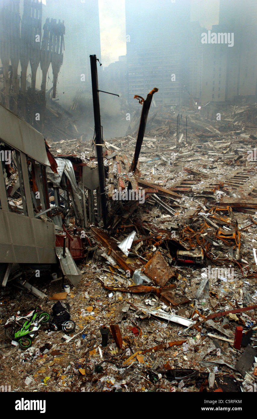 Relitto a ground zero, il World Trade Center seguenti 911 attacchi terroristici Foto Stock