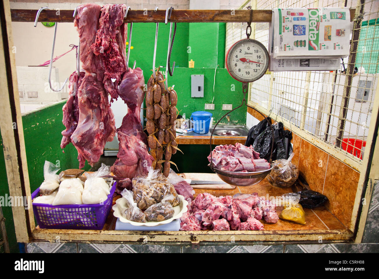 La carne di maiale, mercato in Chaltenango, Dipartimento Chaltenango, El Salvador Foto Stock