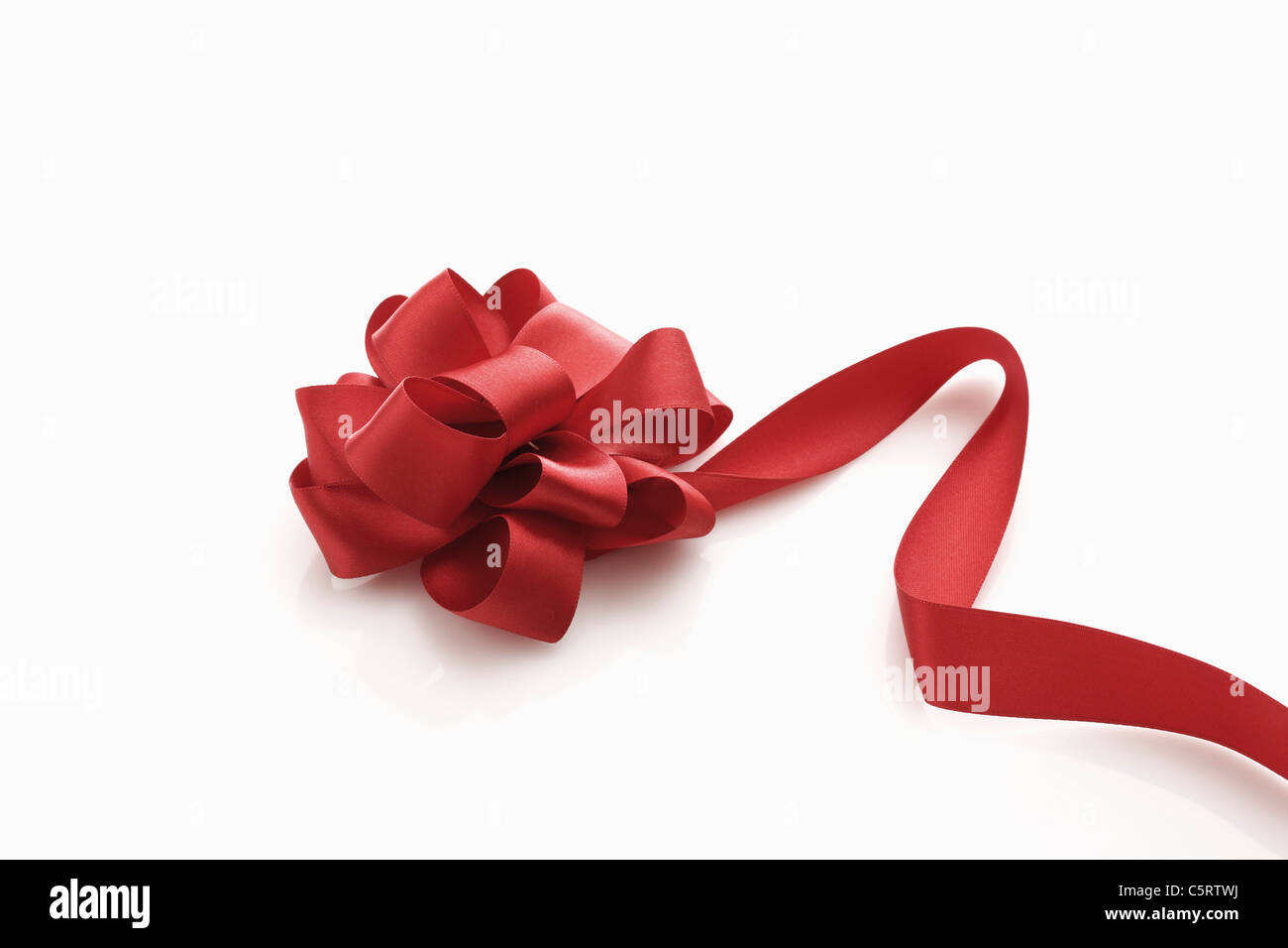 Red Ribbon regalo, vista in elevazione Foto Stock