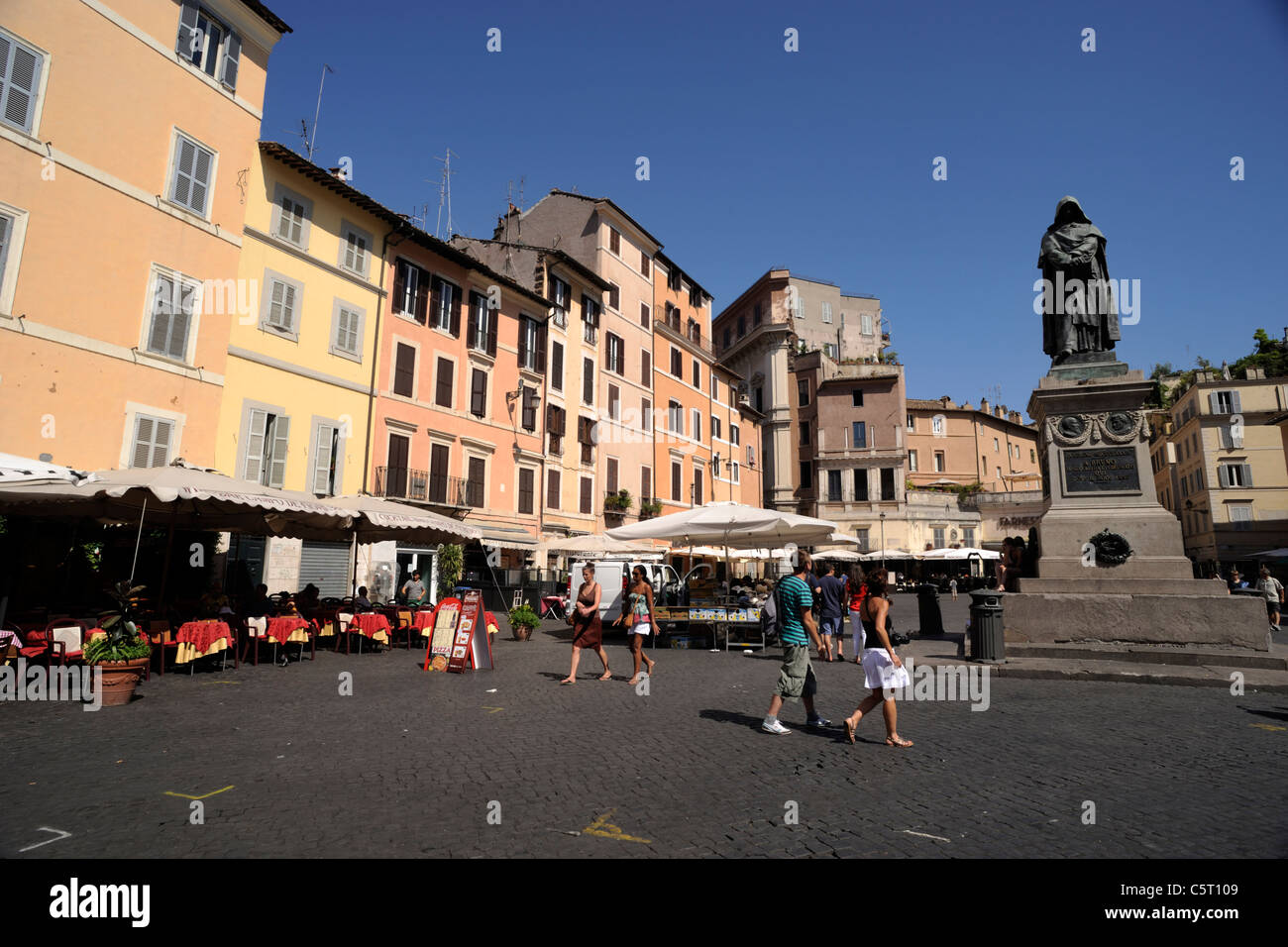 Italia, Roma, campo de' Fiori, Giordano Bruno Foto Stock