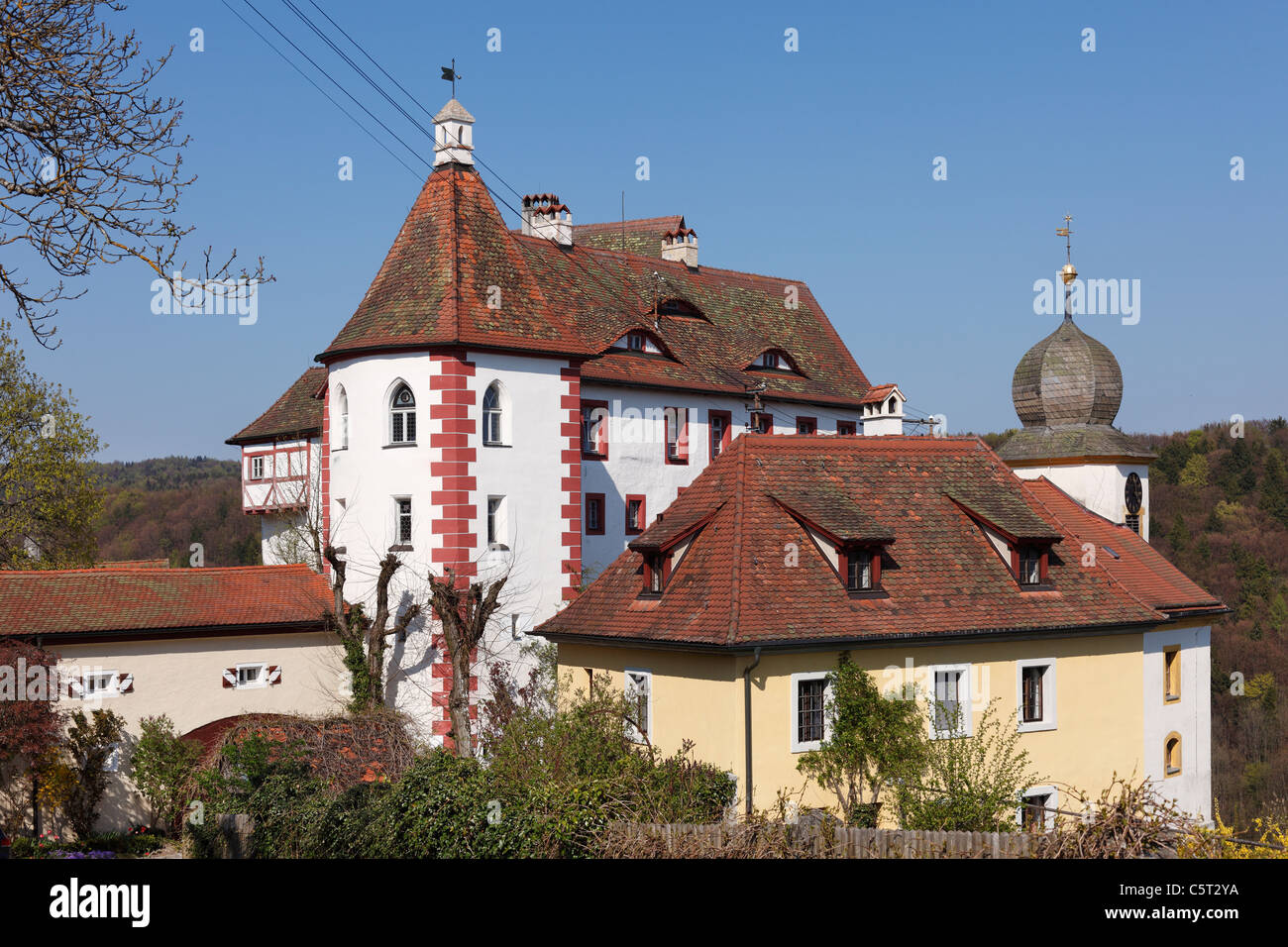 In Germania, in Baviera, Franconia, Alta Franconia, Svizzera della Franconia, vista del castello di Egloffstein Foto Stock