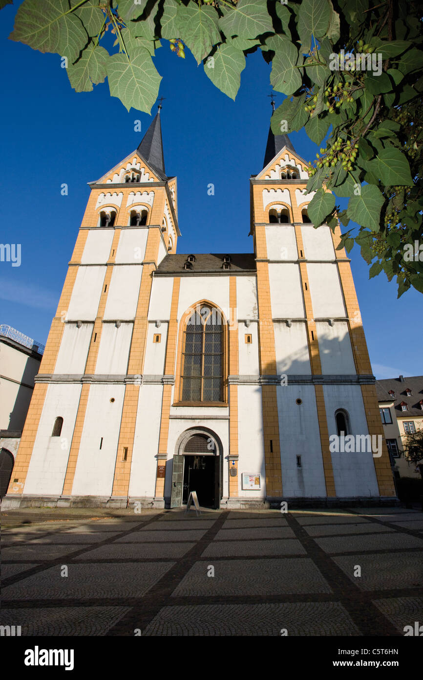 In Germania, in Renania Palatinato, Coblenza, Florinskirche, basso angolo di visione Foto Stock