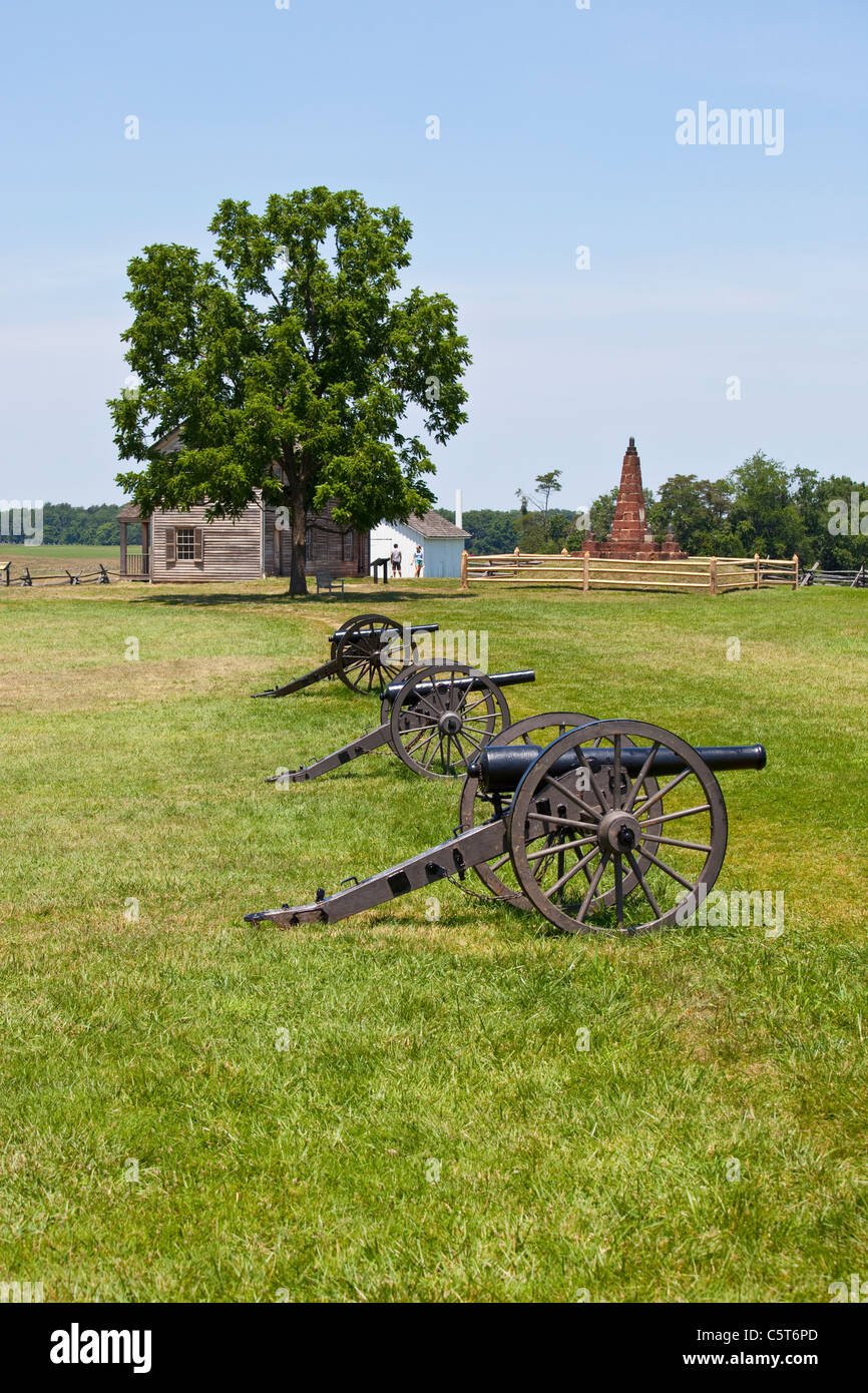 I cannoni e Hentry House, Manassas di giunzione o di Bull Run il campo di battaglia della Guerra Civile, sito Virignia, STATI UNITI D'AMERICA Foto Stock