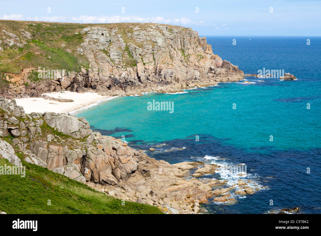 Porthcurno beach in Cornwall Regno Unito in estate Foto Stock