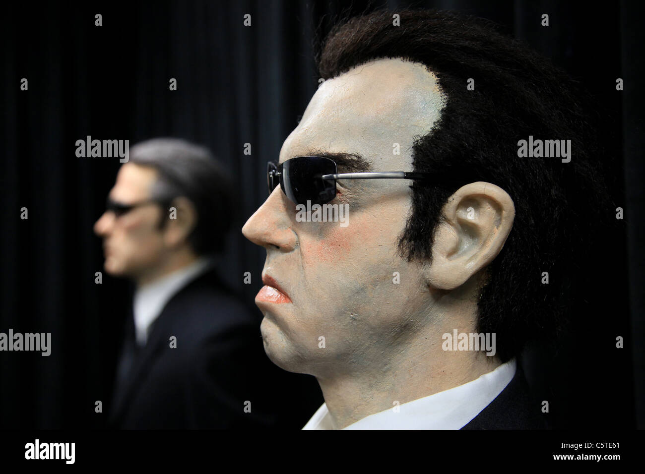 Agente K AGENTE SMITH PREMIERE PROPS PRESENTA STRAVAGANZA DI HOLLYWOOD 2 ASTA DI LOS ANGELES CALIFORNIA USA 30 Luglio 2011 Foto Stock