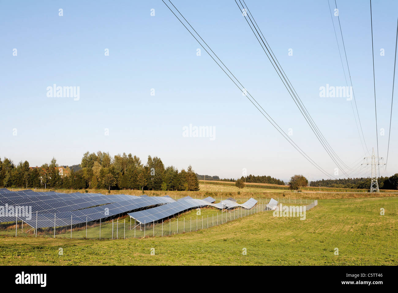Germania, Bassa Baviera, vista della centrale solare a vilshofen Foto Stock