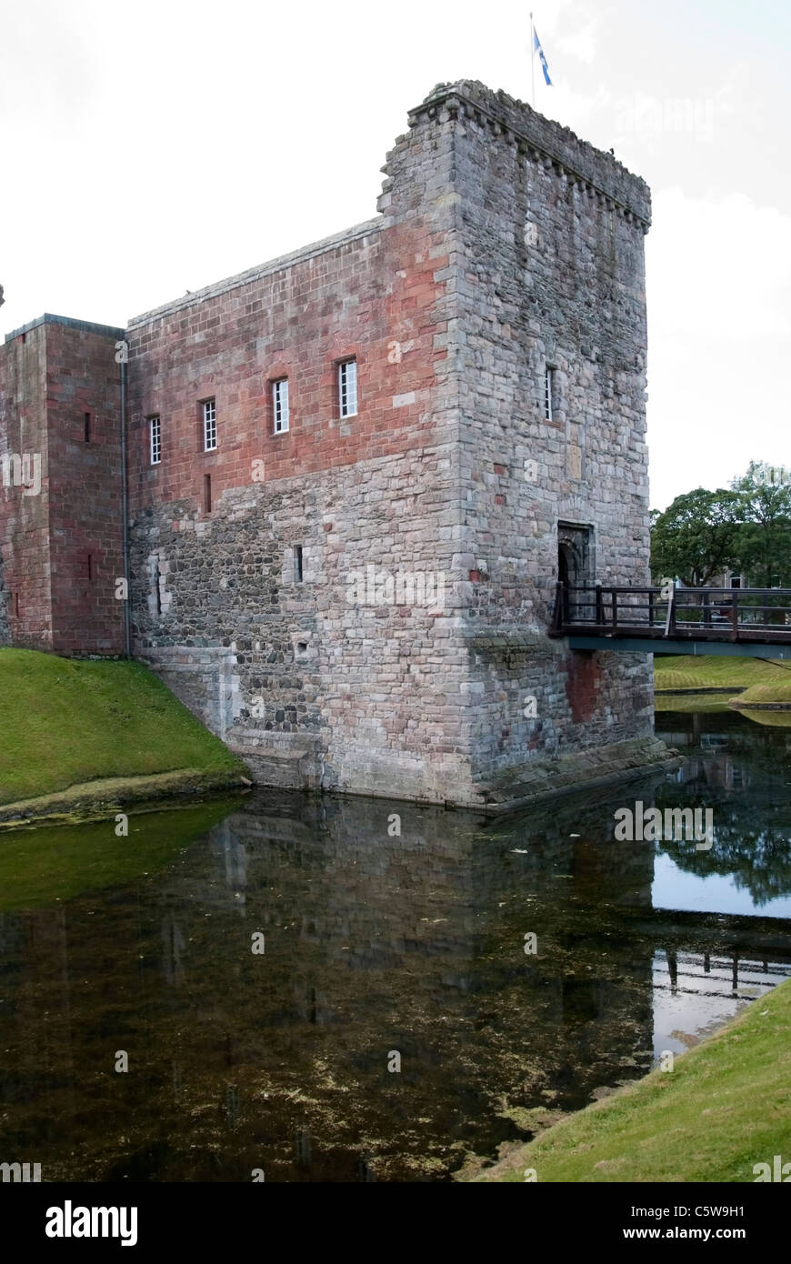 Nord Est aspetto del castello di rothesay isle of bute Argyll Scotland Regno Unito Regno Unito Foto Stock