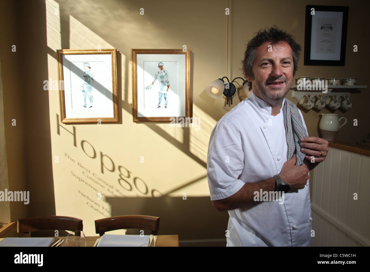 Premiato chef Kevin Hopgood nel suo ristorante Nelson, Nuova Zelanda Foto Stock