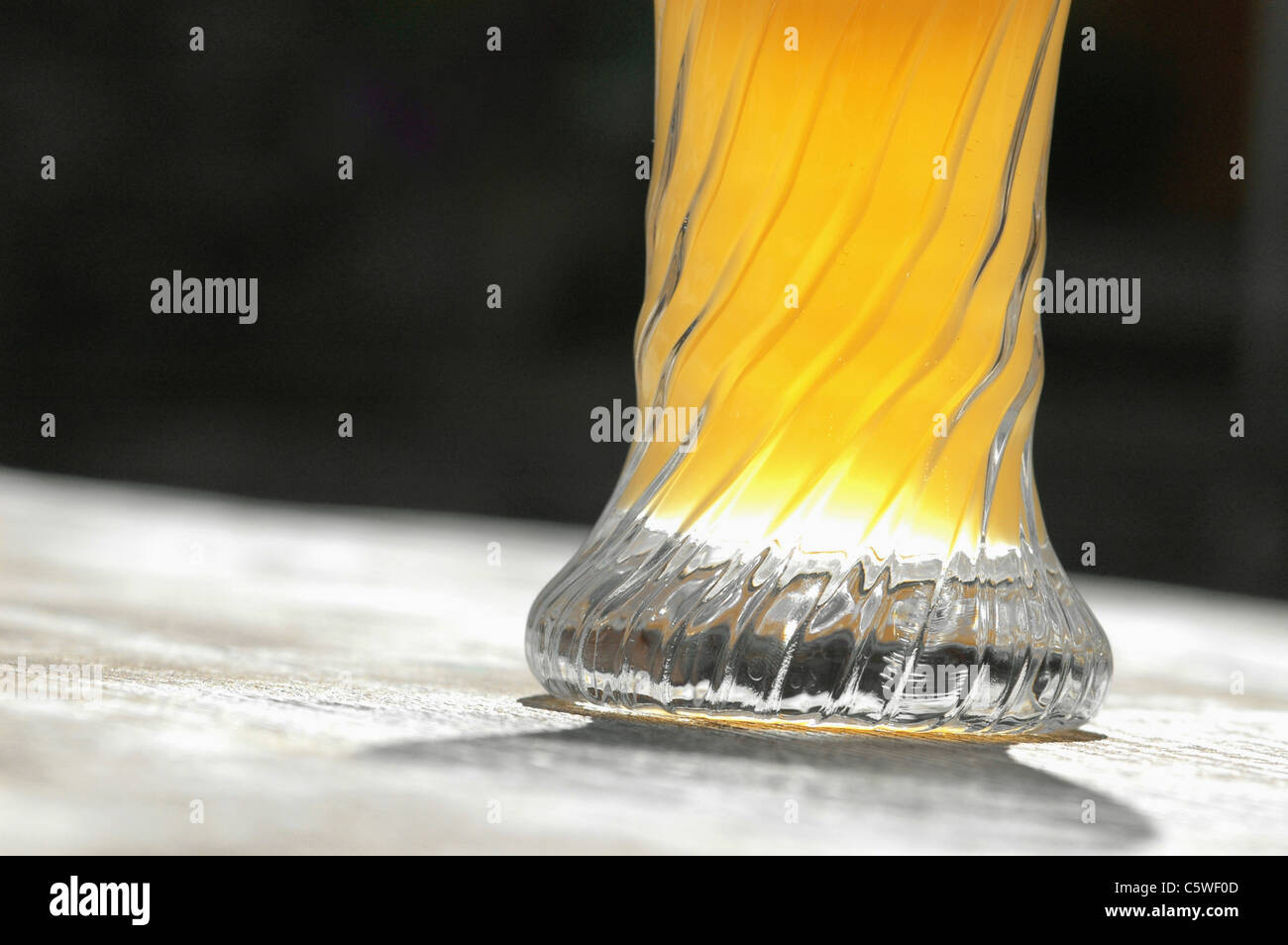 Germania, bicchiere di birra di grano, close-up Foto Stock