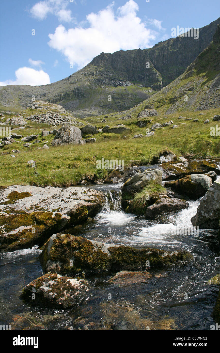 Paesaggio di montagna nella valle Llafar, Snowdonia, Galles Foto Stock
