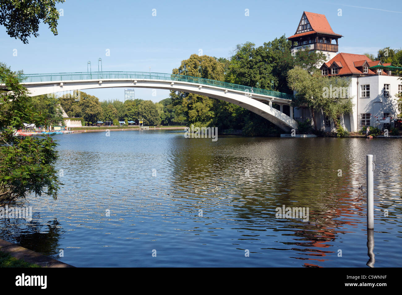 Abteibrücke, Insel der Jugend, Berlino, Germania Foto Stock