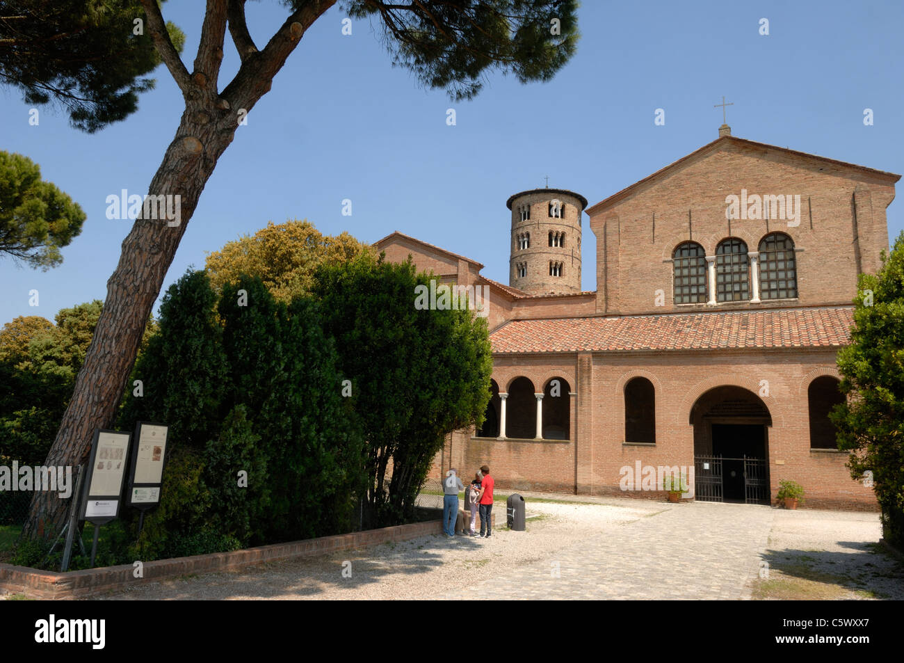 La Basilica di Sant'Apollinare in Classe a Ravenna Foto Stock