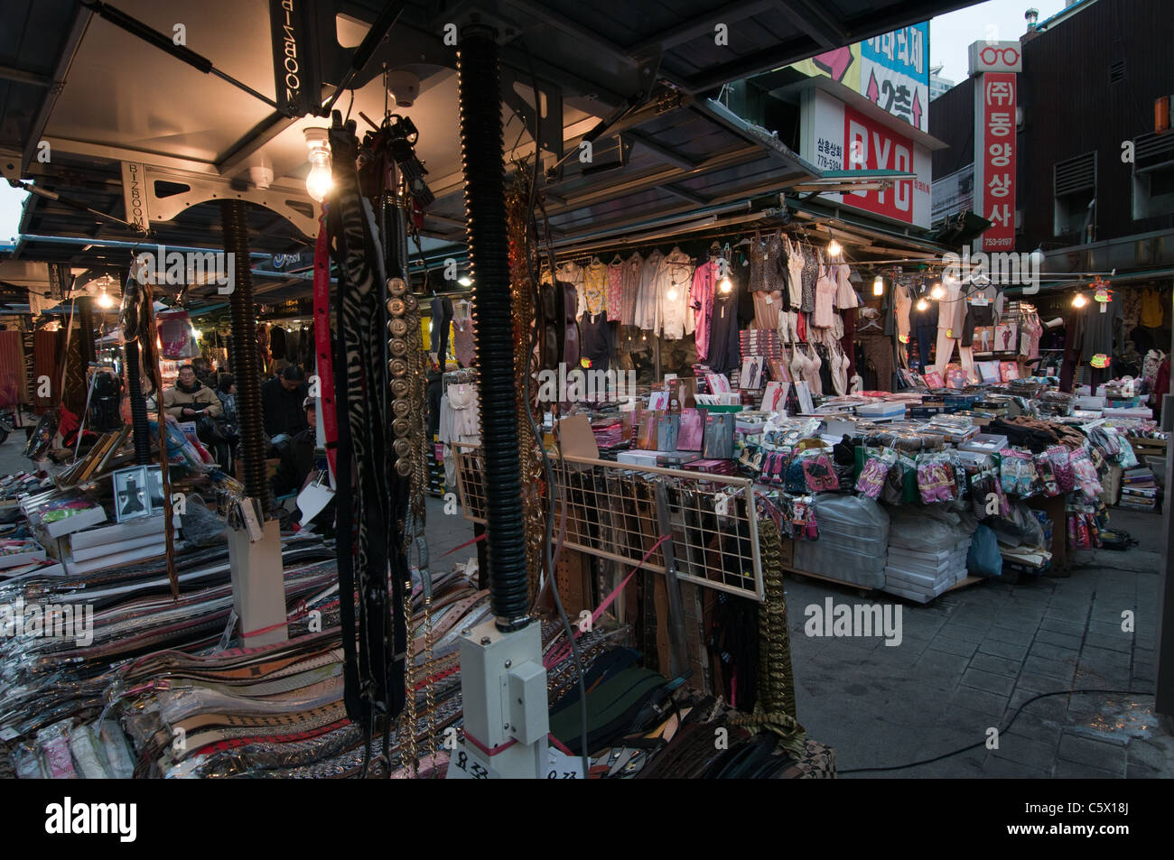 Mercato nel centro di Seul Foto Stock
