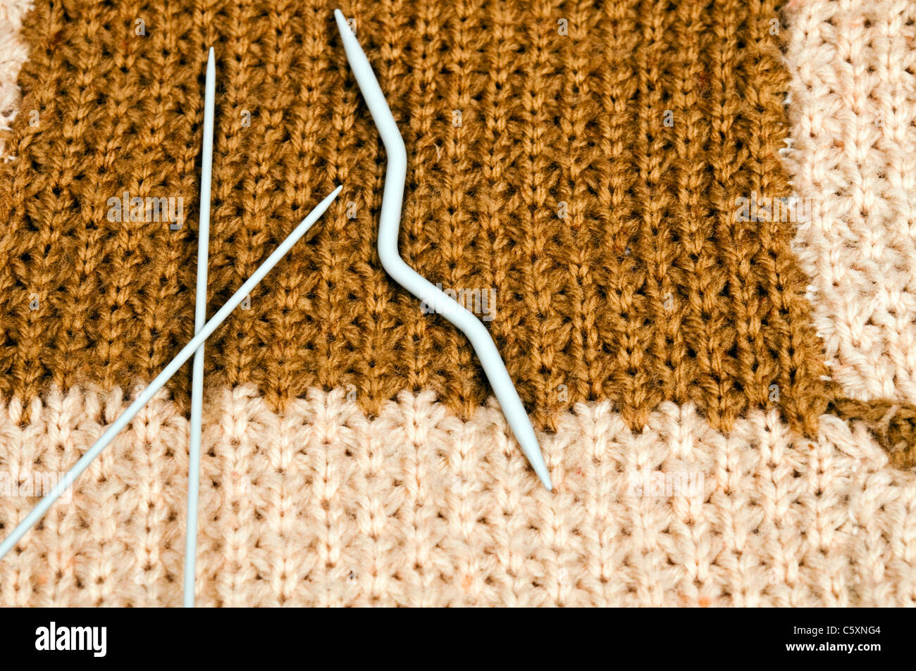 Gruppo crochet sul materiale di lana Foto Stock
