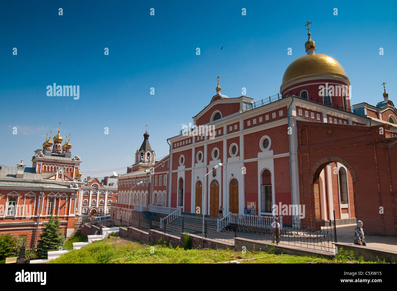 Iversky convento (monastero) nel giorno di estate vicino Volzhsky prospettiva a Samara Russia Foto Stock