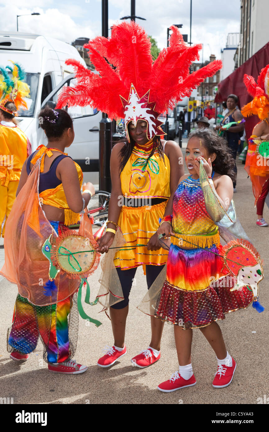 Hackney un carnevale 2011 - minuti prima che il caso è stato a causa di kick off è stato annullato a causa del Tottenham sommosse Foto Stock