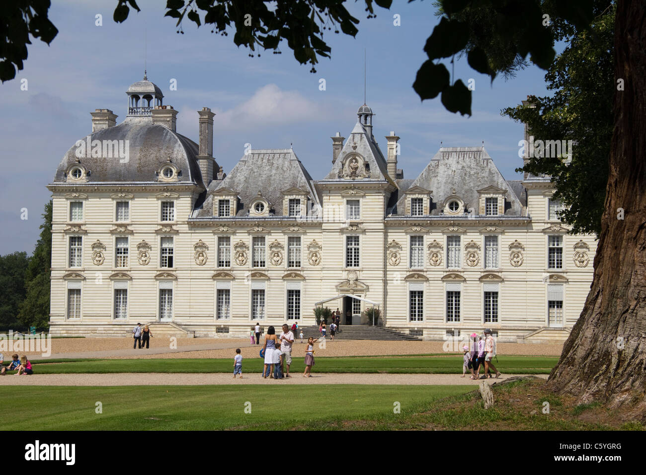 Facciata sud del Chateau de Cheverny, Valle della Loira, Touraine, Francia Foto Stock