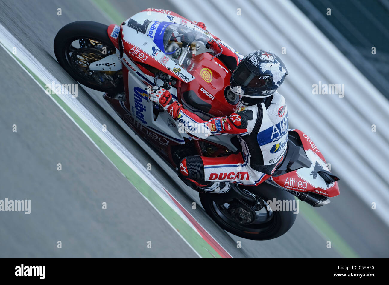 Carlos Checa con la Ducati nel mondiale Superbike Foto Stock