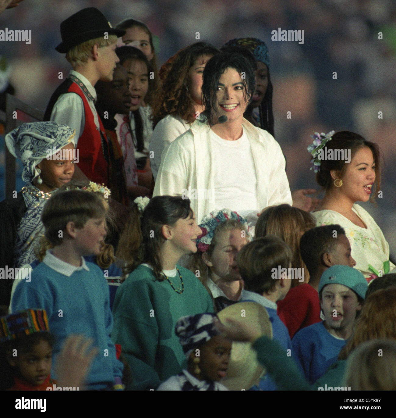 Michael Jackson compie durante il 1993 Superbowl Halftime spettacolo a Pasadena, in California. Foto Stock
