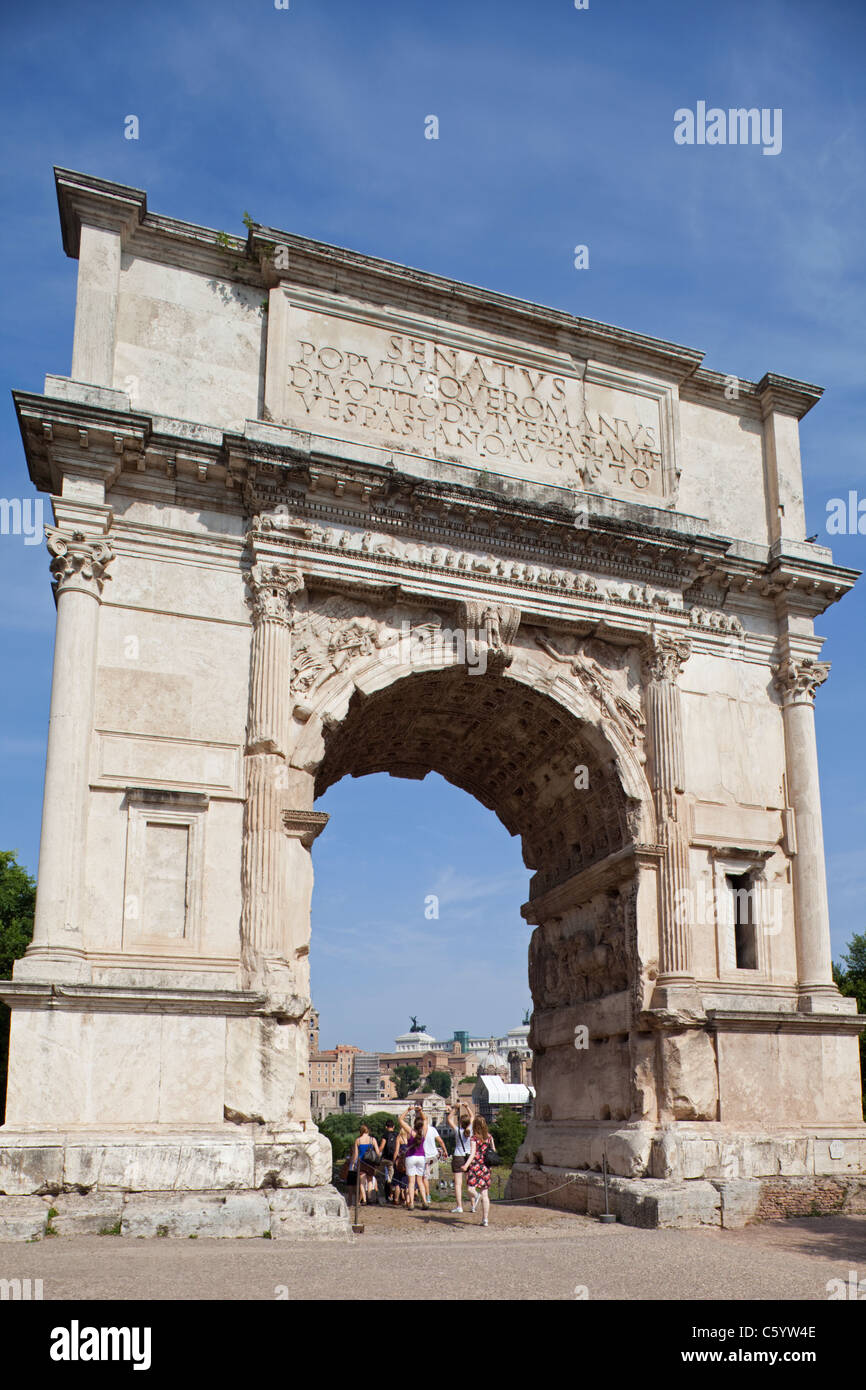 Arco di Tito, il Forum, Roma, Italia Foto Stock