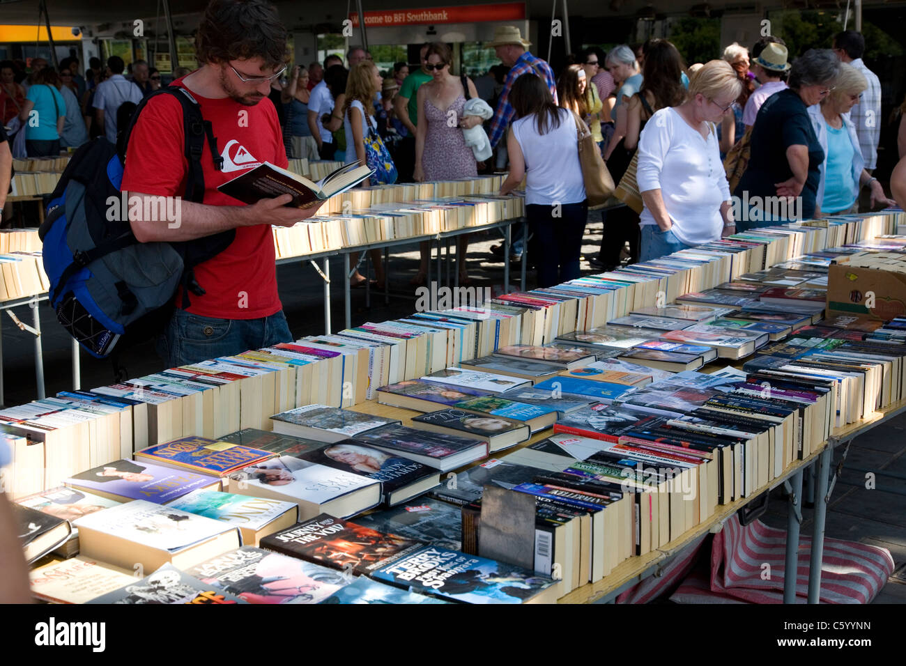 Di seconda mano Book Fair al South Bank Foto Stock