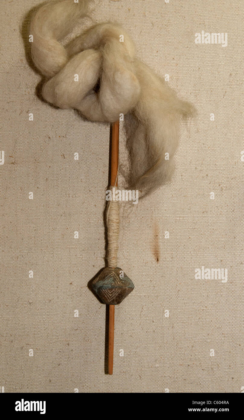 Mandrino Whorl cuocere argilla prima Età del Bronzo 2500 BC Foto Stock