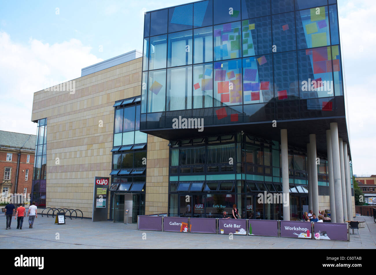 Quad un cinema Gallery Cafe Bar e officina Market Place Derby REGNO UNITO Foto Stock