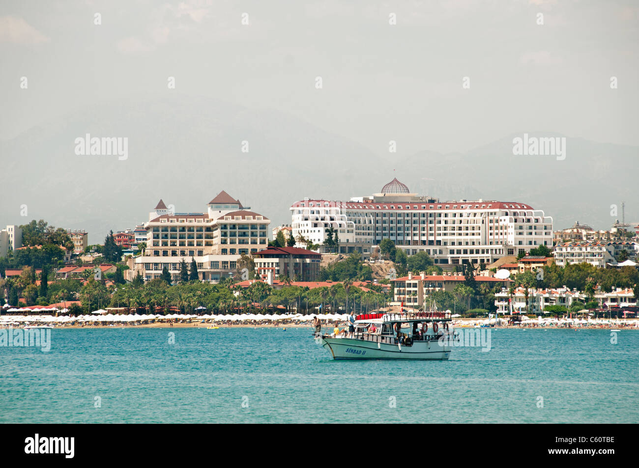 Lato Città Città della Turchia Port Harbour Beach Sea Foto Stock