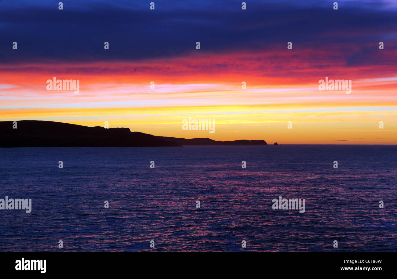 Sunrise a focena Bay nel Catlins. Foto Stock