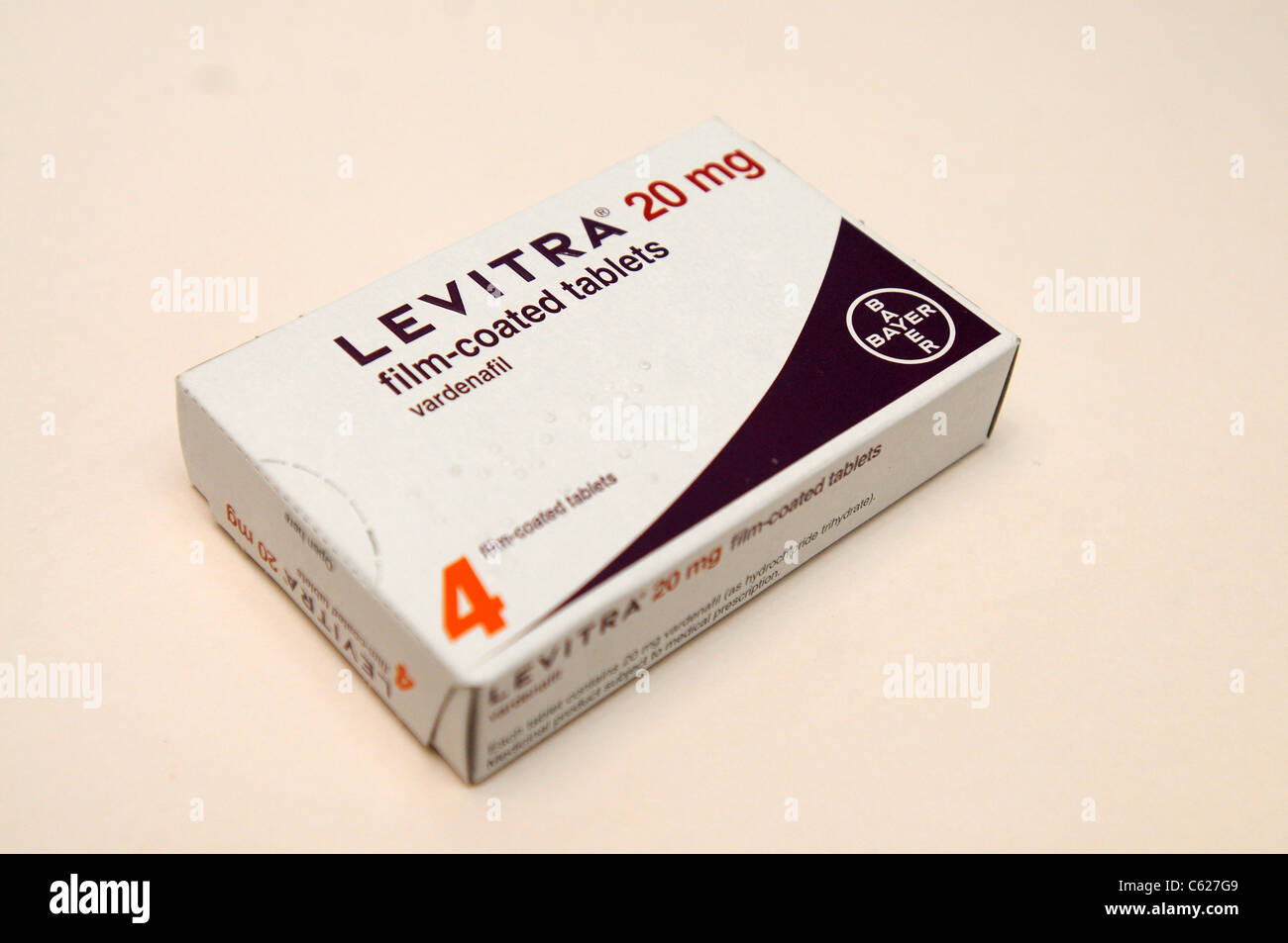 Vardenafil compresse Indicazioni VARDENAFIL è usato nel trattamento dell' impotenza maschile (disfunzione erettile) che viene venduto sotto il nome commerciale Levitra Foto Stock