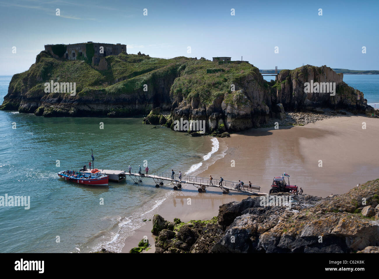 Tenby, sull'Isola di Santa Caterina e South Beach, Pembrokeshire, South Wales, Regno Unito Foto Stock