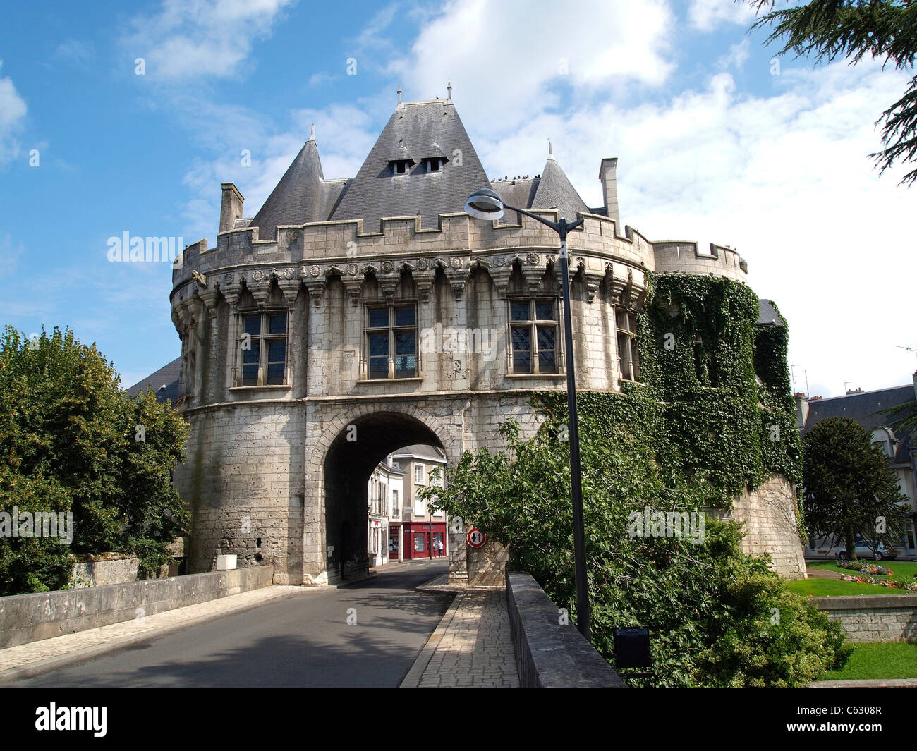 Porte Saint Georges,dal XIV al XVI secolo city gate, Vendome, Valle della Loira, Francia Foto Stock