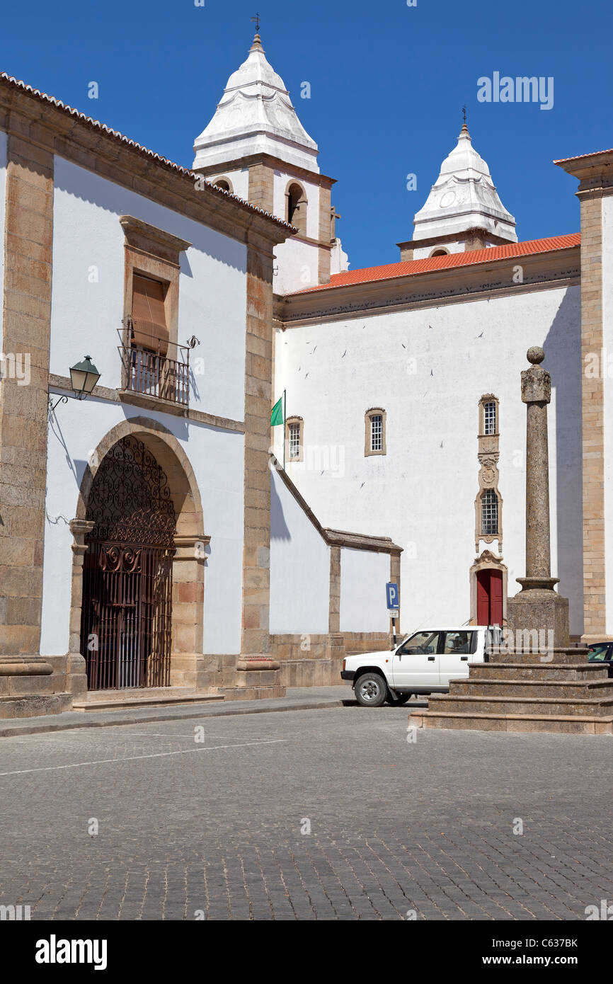Gogna del Castelo de Vide. Il luogo in cui il pubblico la giustizia è stato eseguito. Distretto di Portalegre, Alto Alentejo, Portogallo. Foto Stock