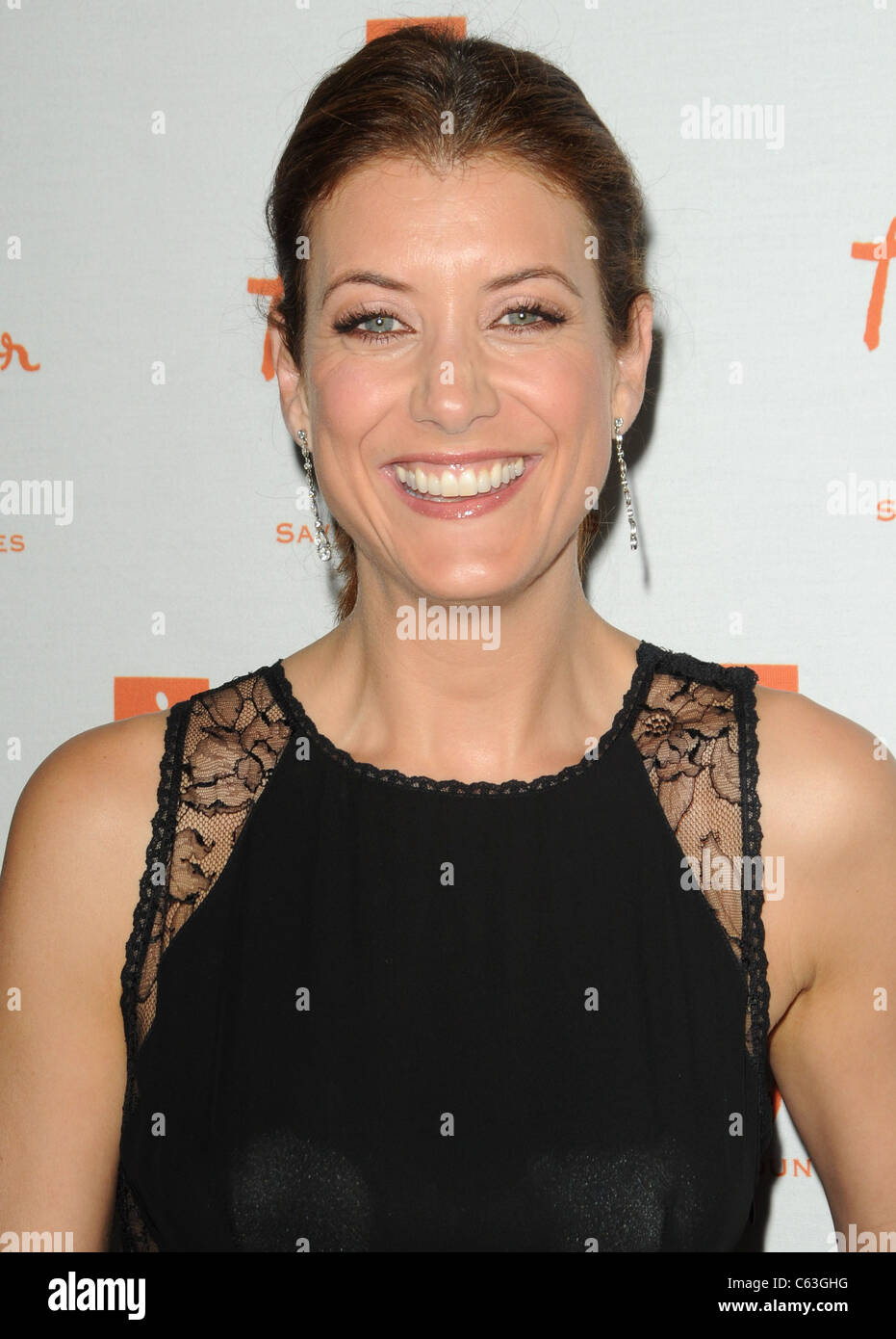 Kate Walsh presso gli arrivi di Trevor LIVE beneficio annuale per il Trevor Project, la Hollywood Palladium, Los Angeles, CA 5 dicembre 2010. Foto di: Dee Cercone/Everett Collection Foto Stock