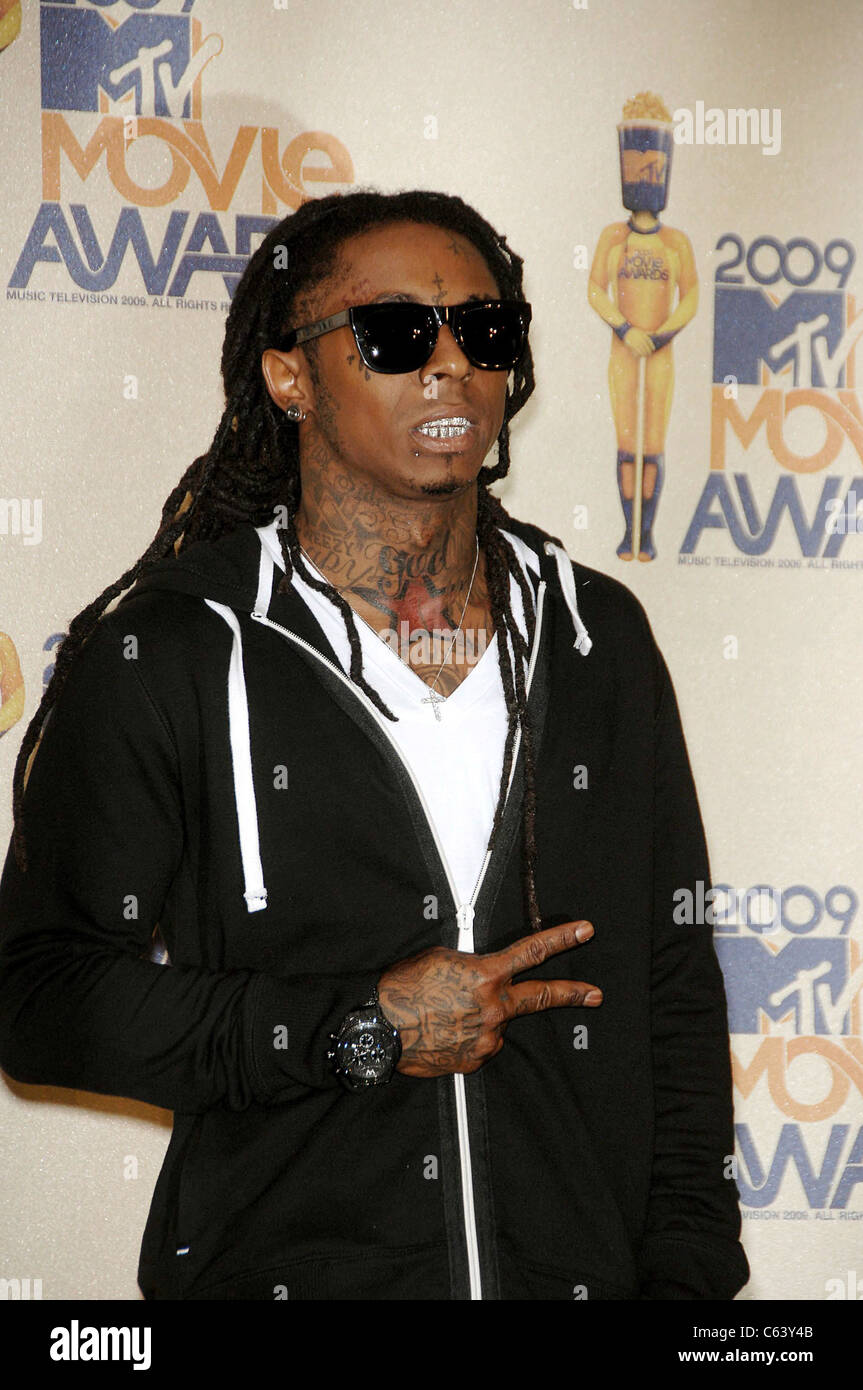 Lil Wayne presso gli arrivi per 2009 MTV Movie Awards - PRESS ROOM, Anfiteatro di Gibson in città universale/a piedi, Los Angeles, CA Maggio 31, 2009. Foto Da: Michael Germana/Everett Collection Foto Stock