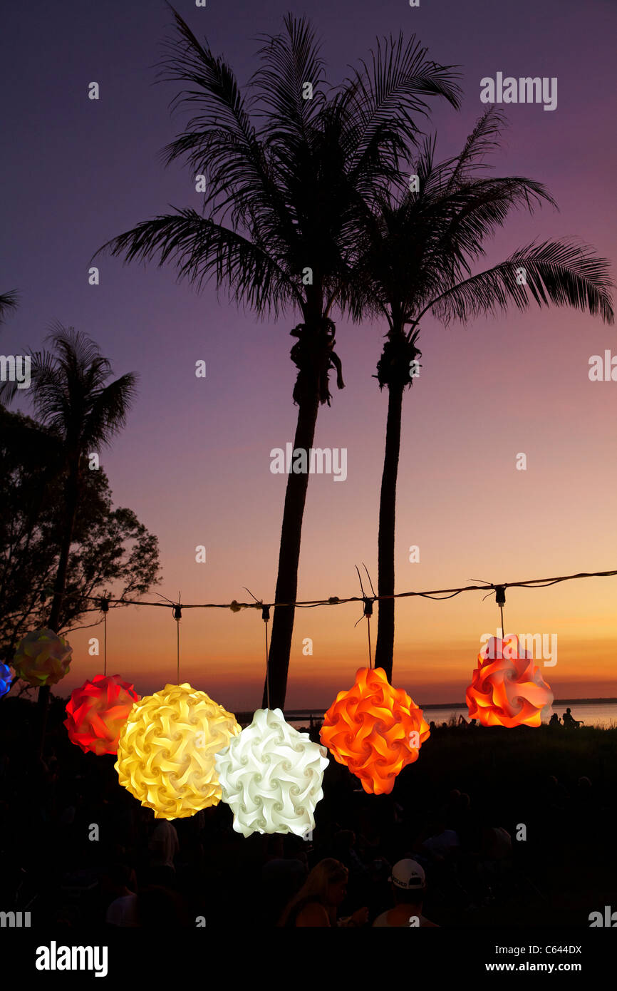 Lanterne per vendita a Mindil Beach Sunset Mercato, Darwin, Territorio del Nord, l'Australia Foto Stock