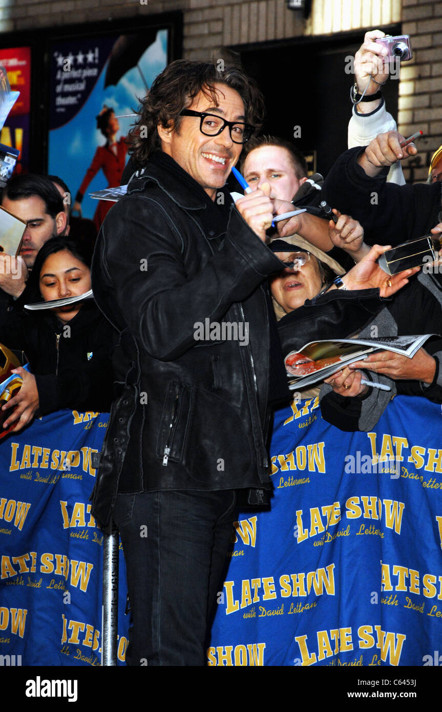 Robert Downey Jr al talk show aspetto per il Late Show con David Letterman - MON, Ed Sullivan Theater di New York, NY, 1 novembre 2010. Foto di: William D. Bird/Everett Collection Foto Stock