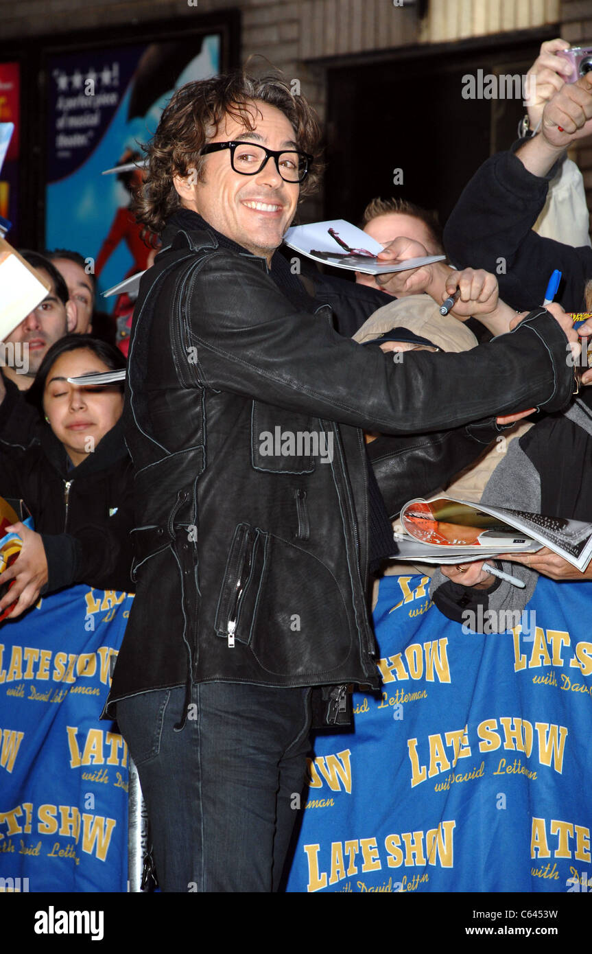 Robert Downey Jr al talk show aspetto per il Late Show con David Letterman - MON, Ed Sullivan Theater di New York, NY, 1 novembre 2010. Foto di: William D. Bird/Everett Collection Foto Stock