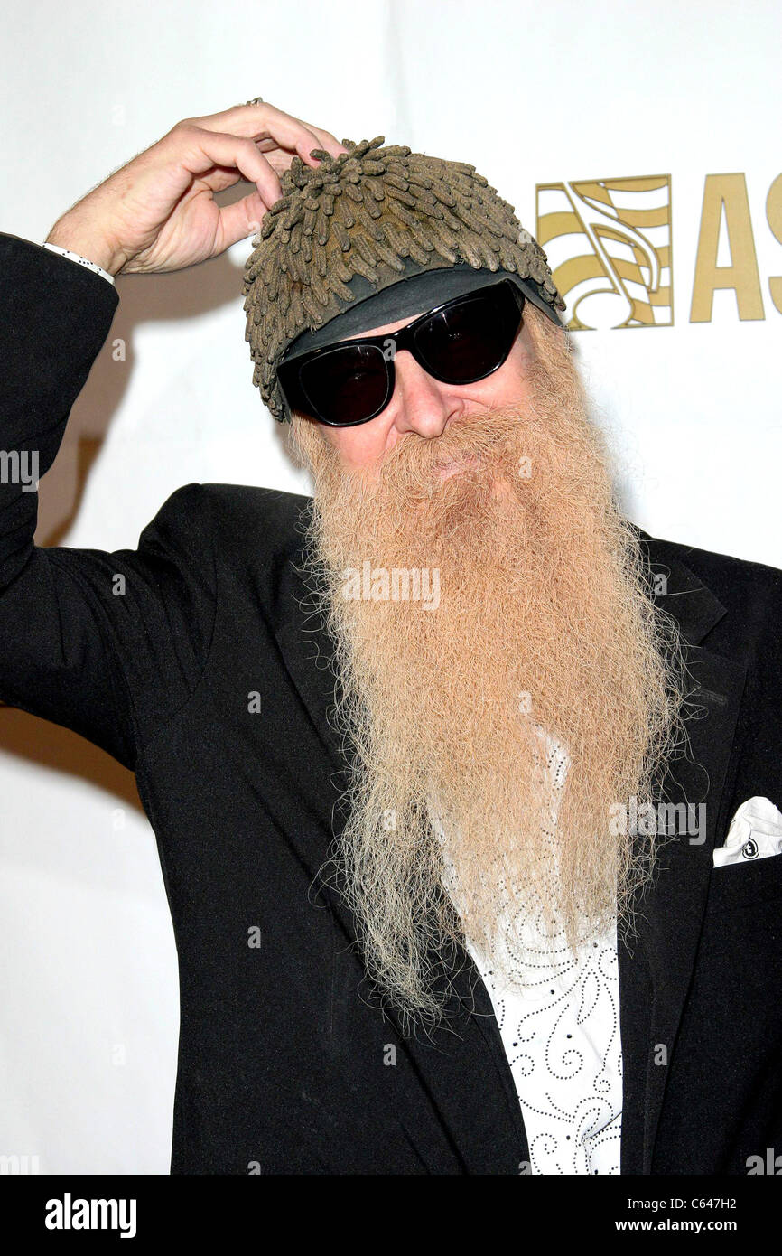 Billy Gibbons presso gli arrivi di ASCAP Pop Music Awards, il Beverly Hilton Hotel di Los Angeles, CA, 16 maggio 2005. Foto di: Effie Naddel/Everett Collection Foto Stock