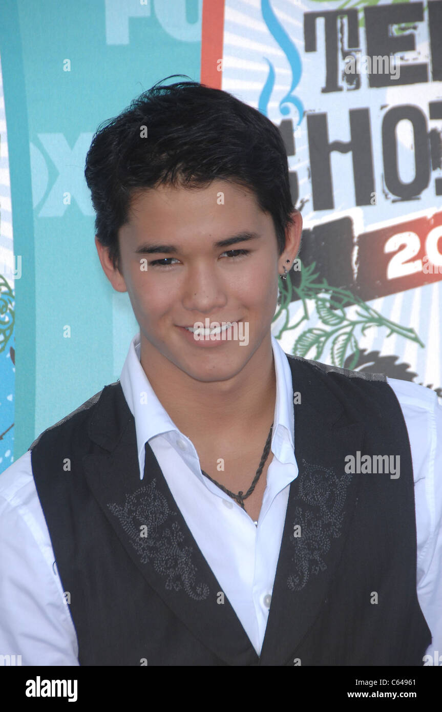 Boo Boo Stewart presso gli arrivi per Teen Choice Awards 2010 - arrivi, Gibson anfiteatro, Los Angeles, CA il 8 agosto 2010. Foto Da: Michael Germana/Everett Collection Foto Stock