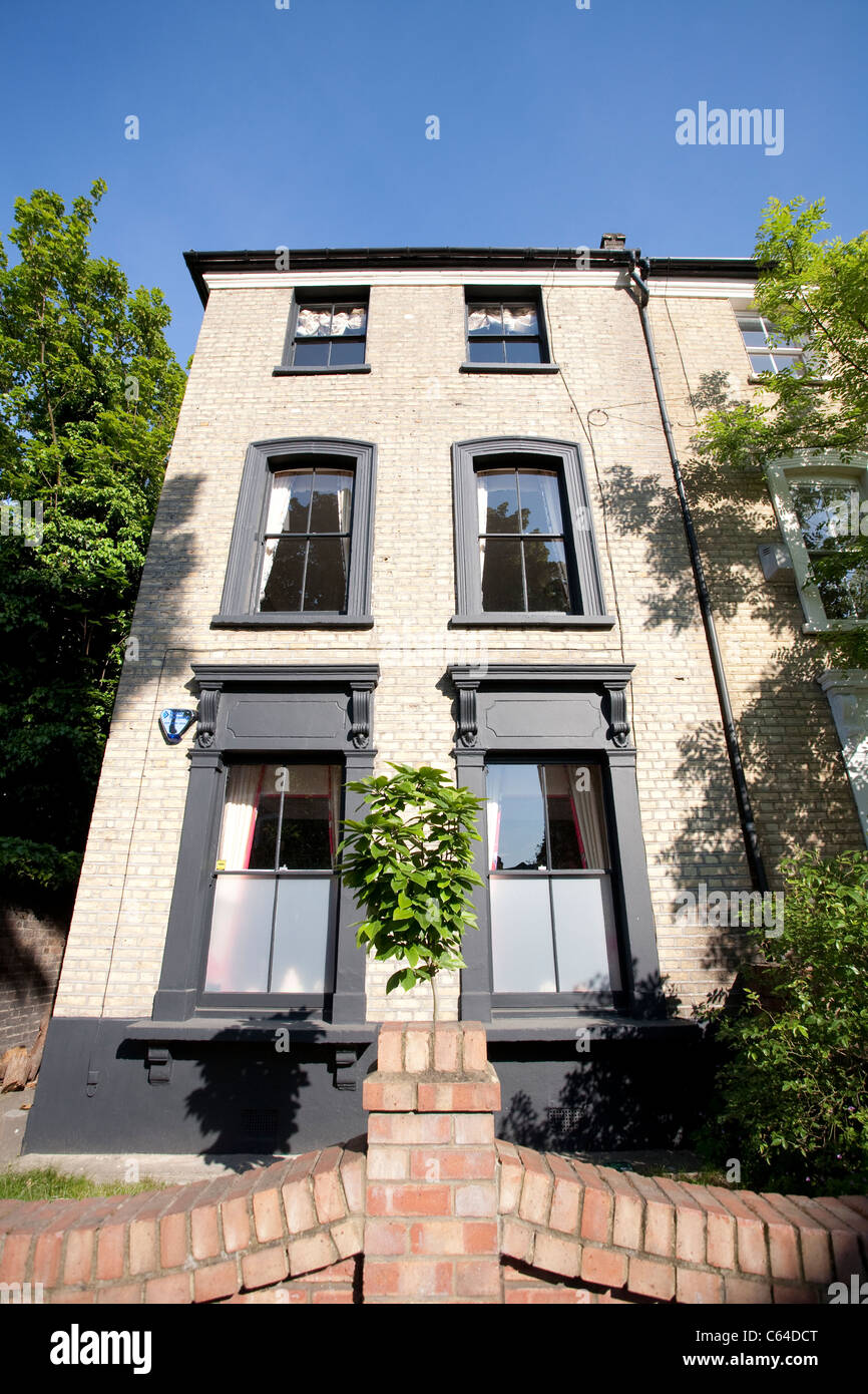 Casa di Hackney, British home articoli sanitari ed arredi ispirati da Javvy M Royle e Frieda Gormley, UK. Foto:Jeff Gilbert Foto Stock